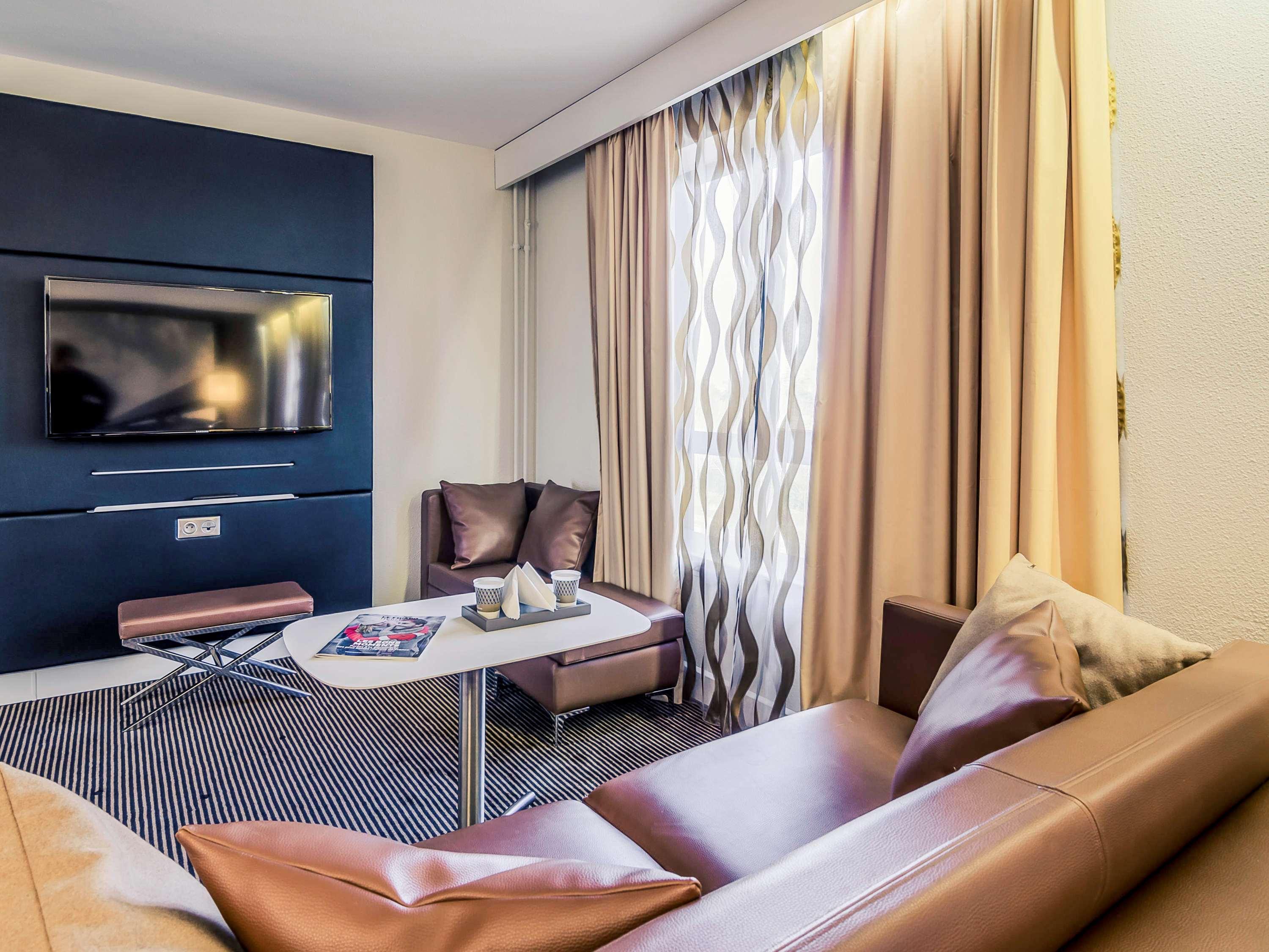 Mercure Cergy Pontoise Centre Екстер'єр фото