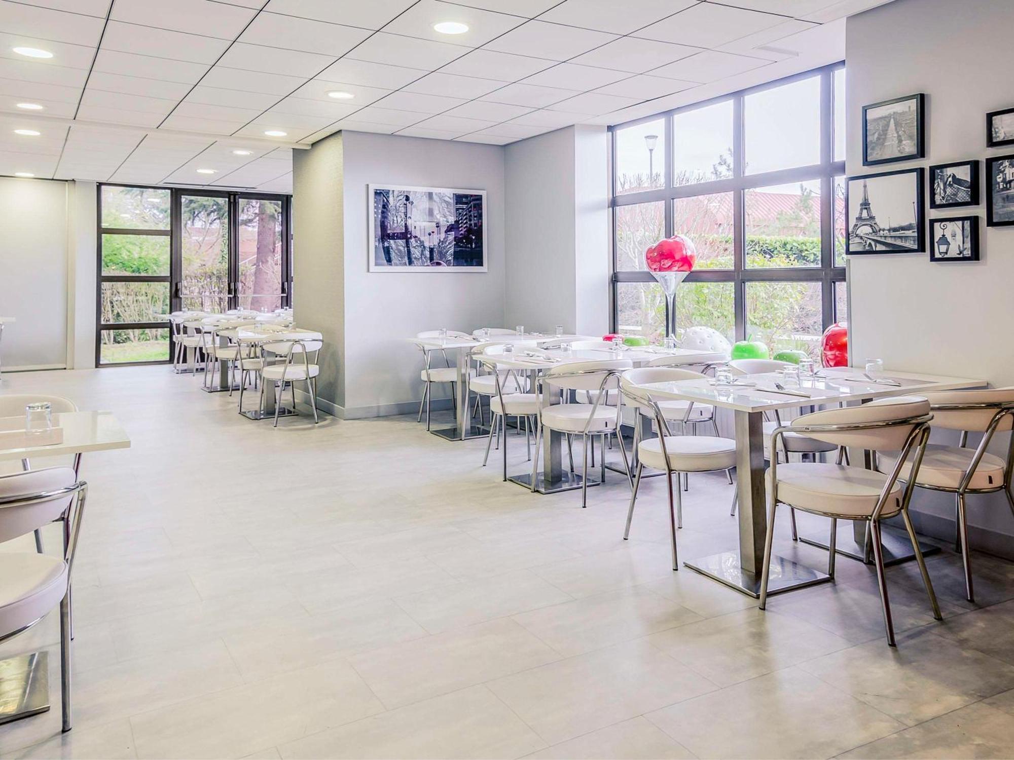 Mercure Cergy Pontoise Centre Екстер'єр фото