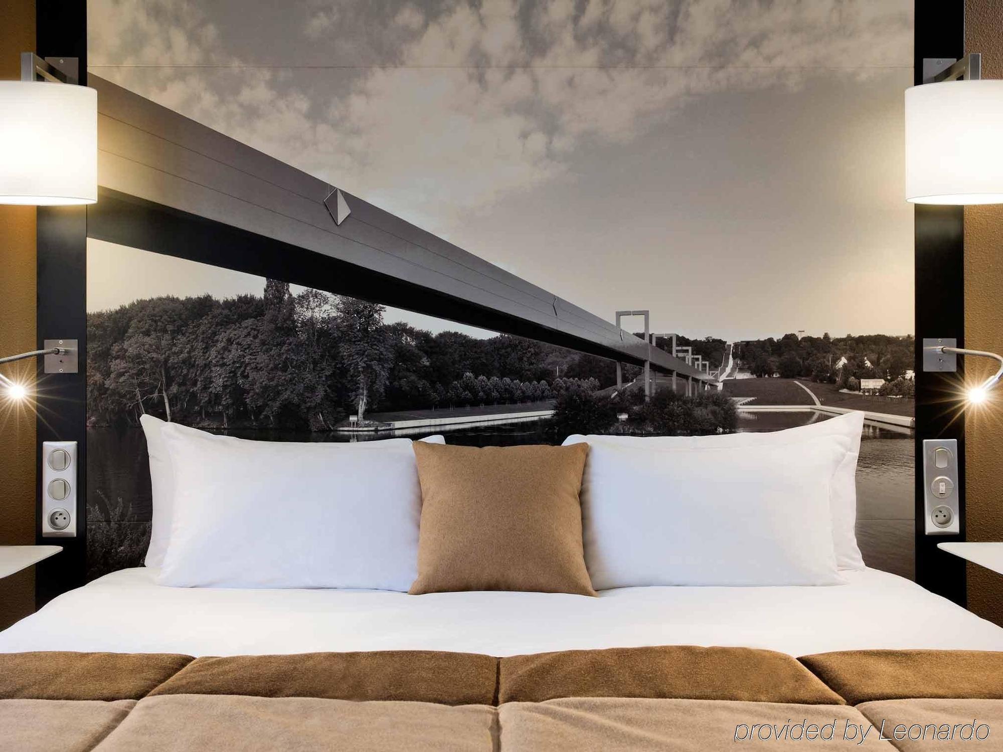 Mercure Cergy Pontoise Centre Екстер'єр фото
