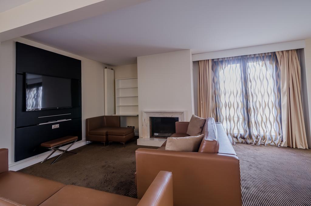 Mercure Cergy Pontoise Centre Екстер'єр фото
