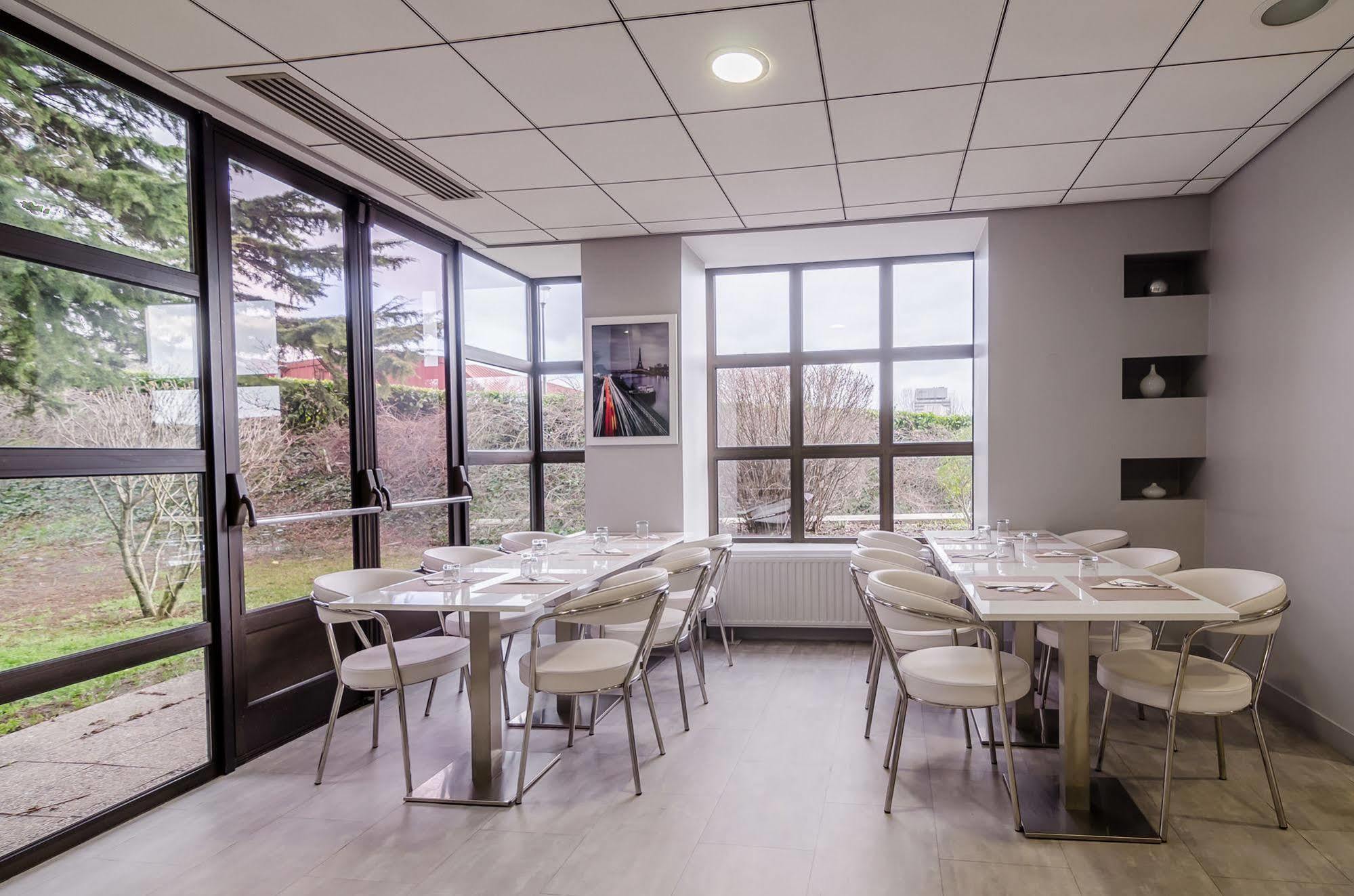 Mercure Cergy Pontoise Centre Екстер'єр фото